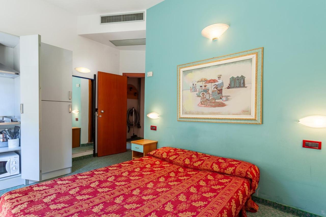 Residence & Suites เบลลาเรีย-อีเจอา มารีนา ภายนอก รูปภาพ