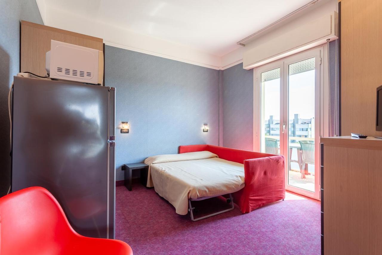 Residence & Suites เบลลาเรีย-อีเจอา มารีนา ภายนอก รูปภาพ