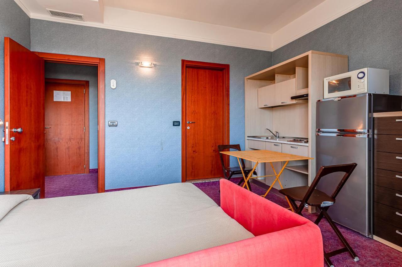 Residence & Suites เบลลาเรีย-อีเจอา มารีนา ภายนอก รูปภาพ