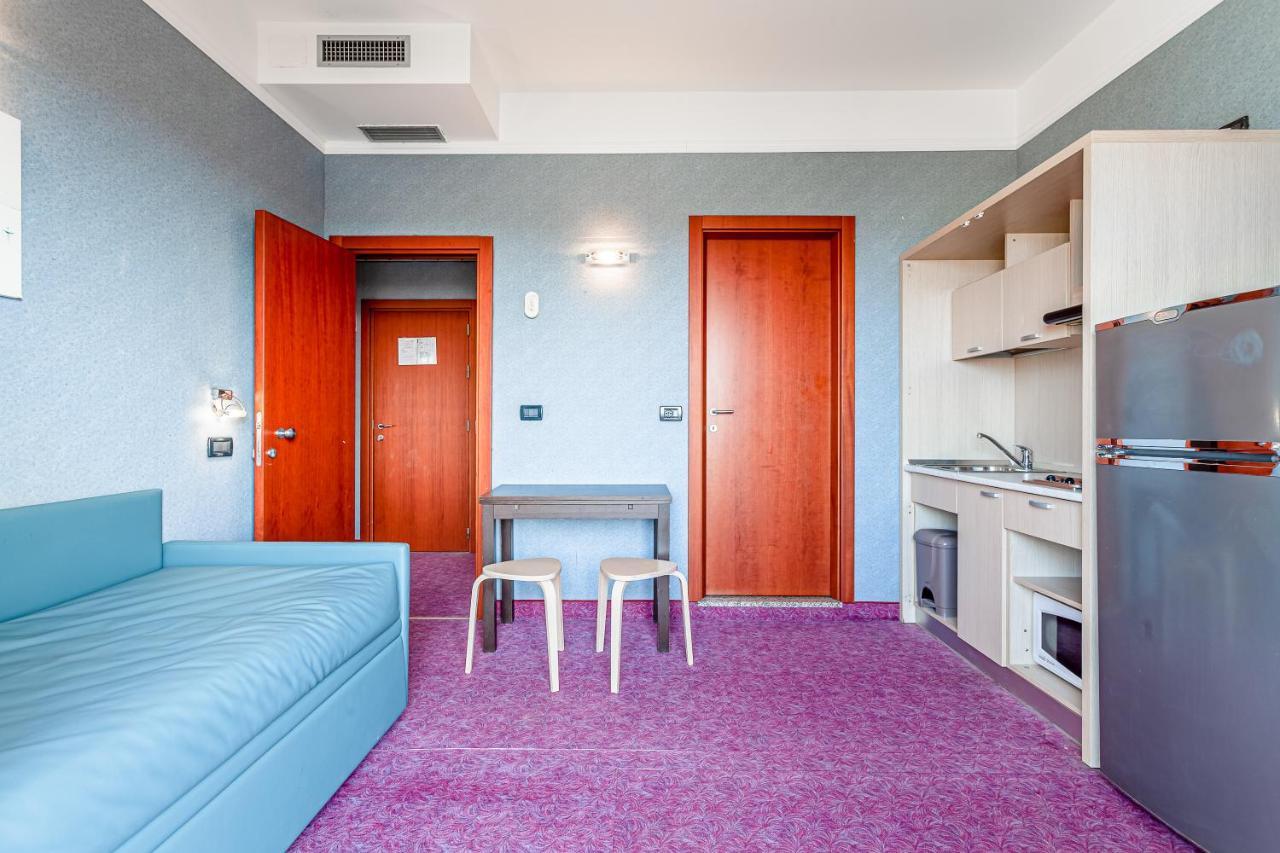 Residence & Suites เบลลาเรีย-อีเจอา มารีนา ภายนอก รูปภาพ