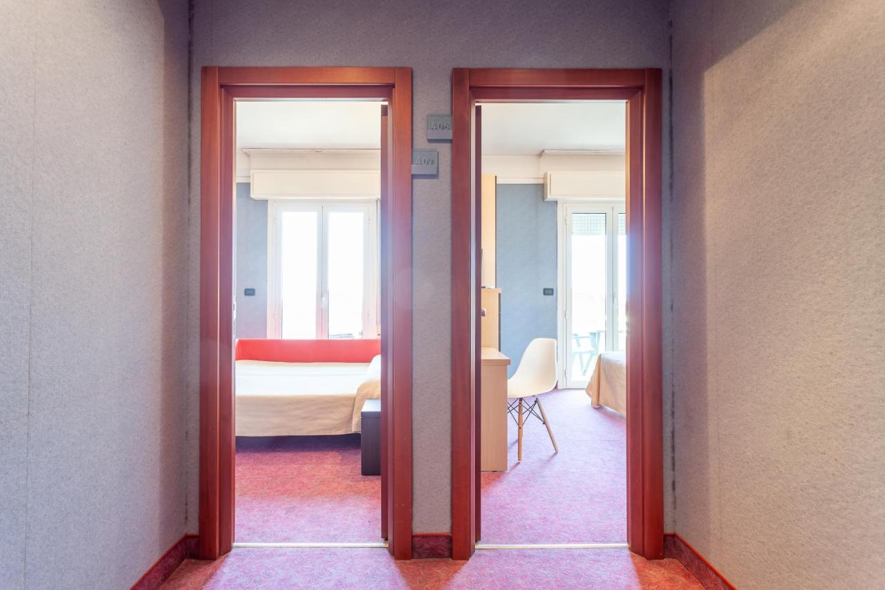 Residence & Suites เบลลาเรีย-อีเจอา มารีนา ภายนอก รูปภาพ