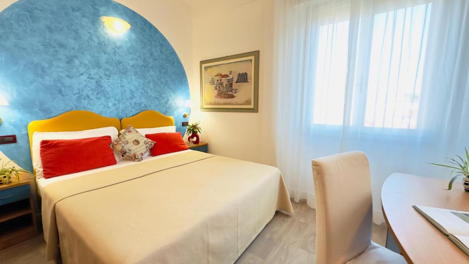 Residence & Suites เบลลาเรีย-อีเจอา มารีนา ภายนอก รูปภาพ